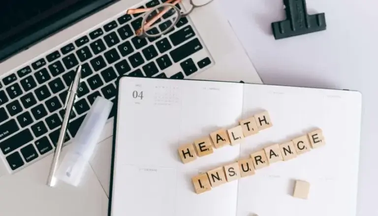 Illustration of common mistakes people make when buying health insurance